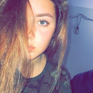 Meet your Posher, Angelina